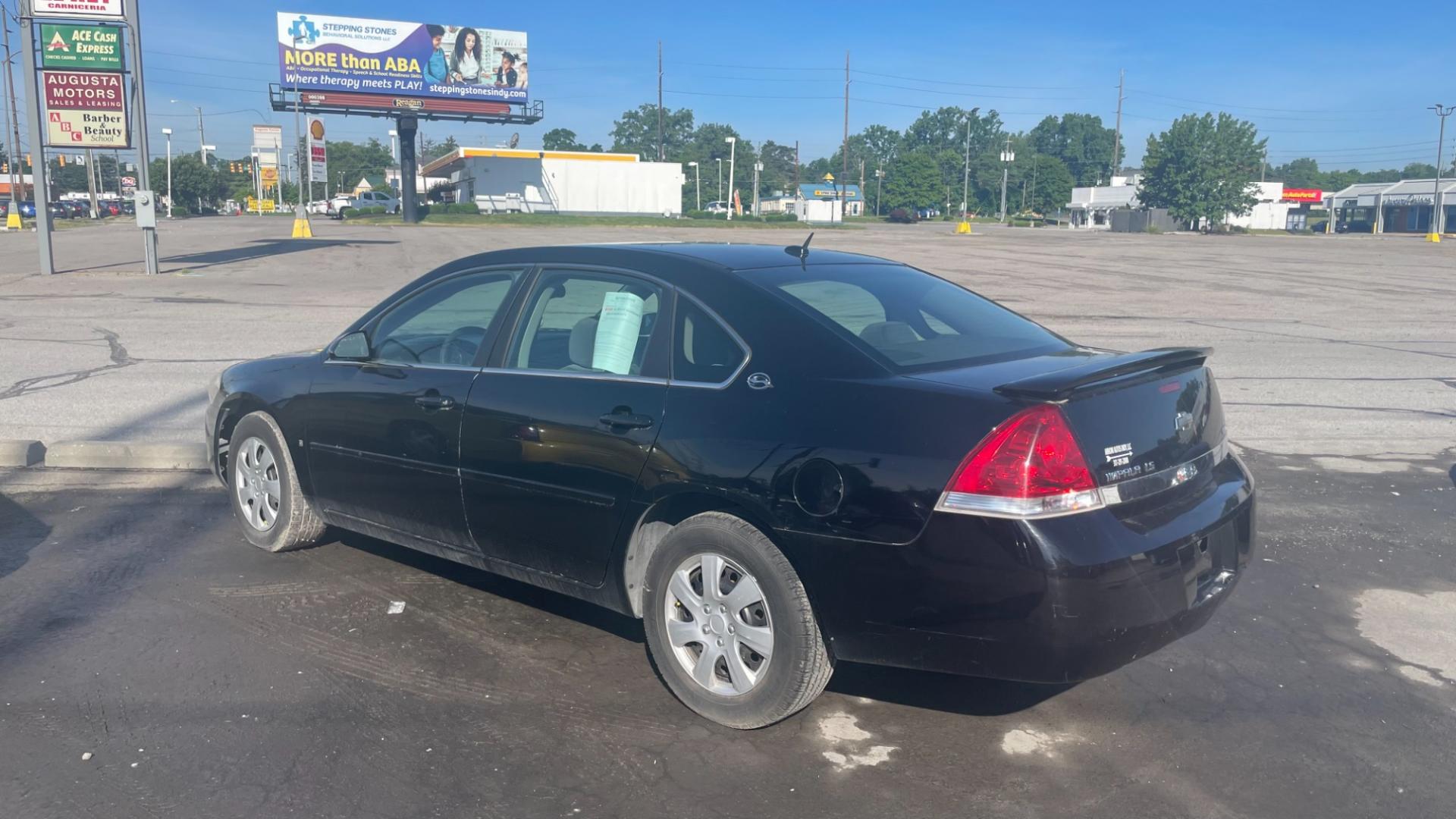 2007 BLACK /GRAY Chevrolet Impala LS (2G1WB58K279) with an 3.5L V6 OHV 16V FFV engine, 4-Speed Automatic Overdrive transmission, located at 2710A Westlane Rd., Indianapolis, IN, 46268, (317) 291-2000, 39.885670, -86.208160 - Photo#6